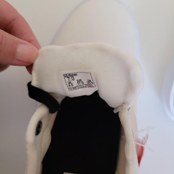 Vans Women Doheny Sneaker - Picture 6 of 6